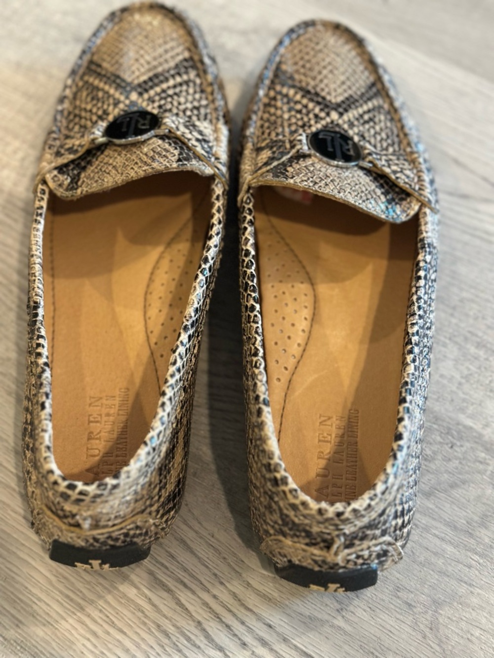 Ralph Lauren Snake-Print Loafers in Tan and Black - Picture 7 of 15
